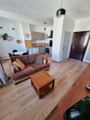 t2 à la location -   13004  MARSEILLE 4EME, surface 39 m2 location t2 - UBI474459230